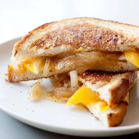 Caramelized Onion Apple Cheddar